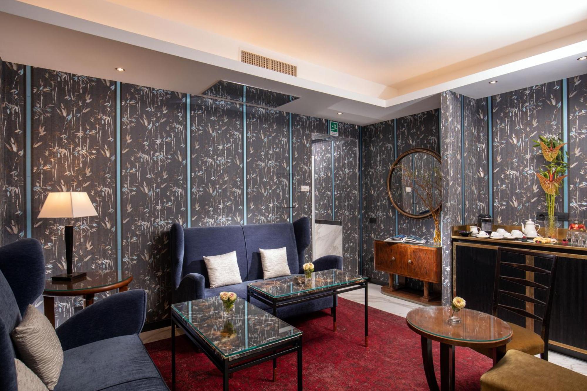 The At The Spanish Steps Luxury Collection - Mario De' Fiori *
